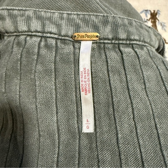 Free People Pintucked Knit Midi Dress size L - Picture 4 of 4